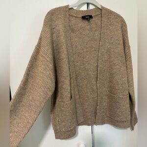 NWOT Lulu’s Beige cardigan. Size medium